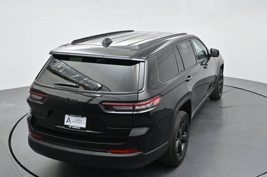New 2025 Jeep Grand Cherokee L Altitude image 58