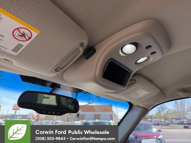 Used 2005 Chevrolet Silverado 2500 LT w/ Heavy-Duty Power Package image 19