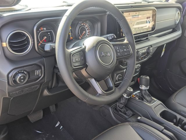 New 2026 Jeep Gladiator Sport AWD/4WD image 10