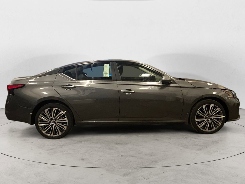 New 2026 Nissan Altima 2.5 SV w/ SV Premium Package image 6