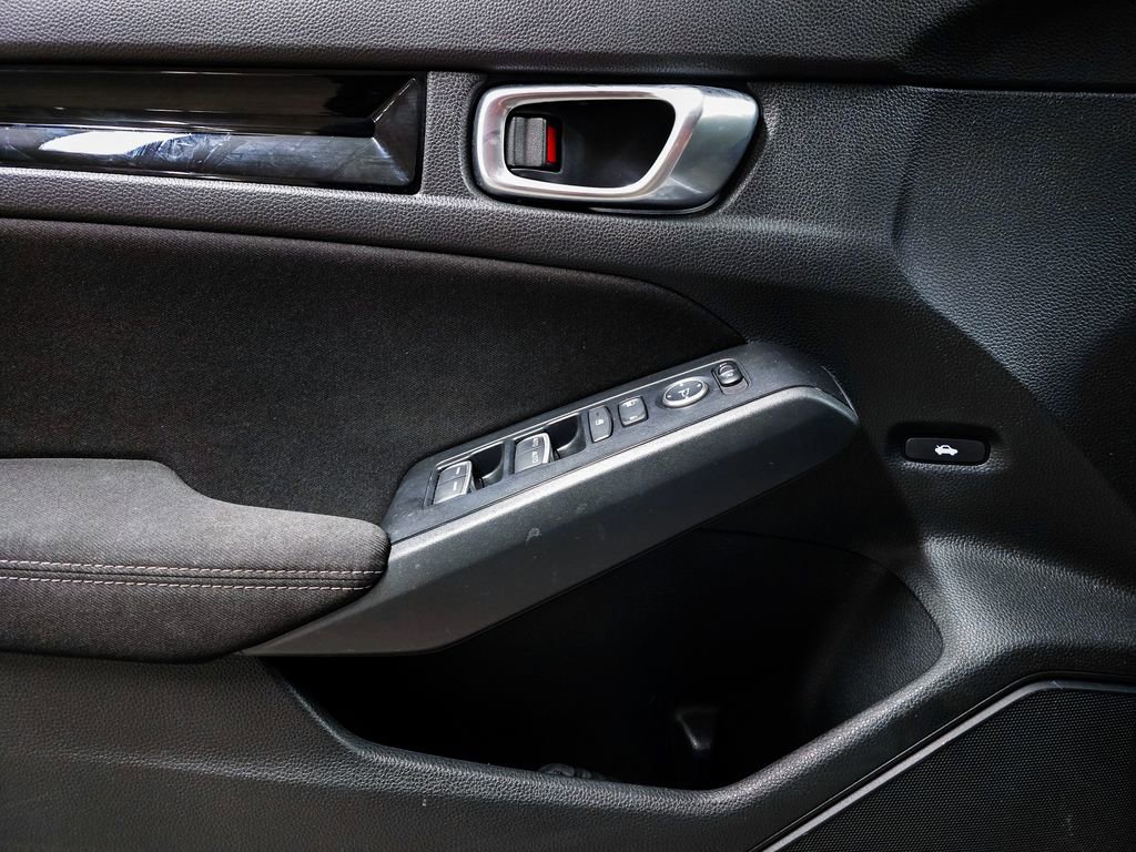 Used 2023 Honda Civic EX image 18