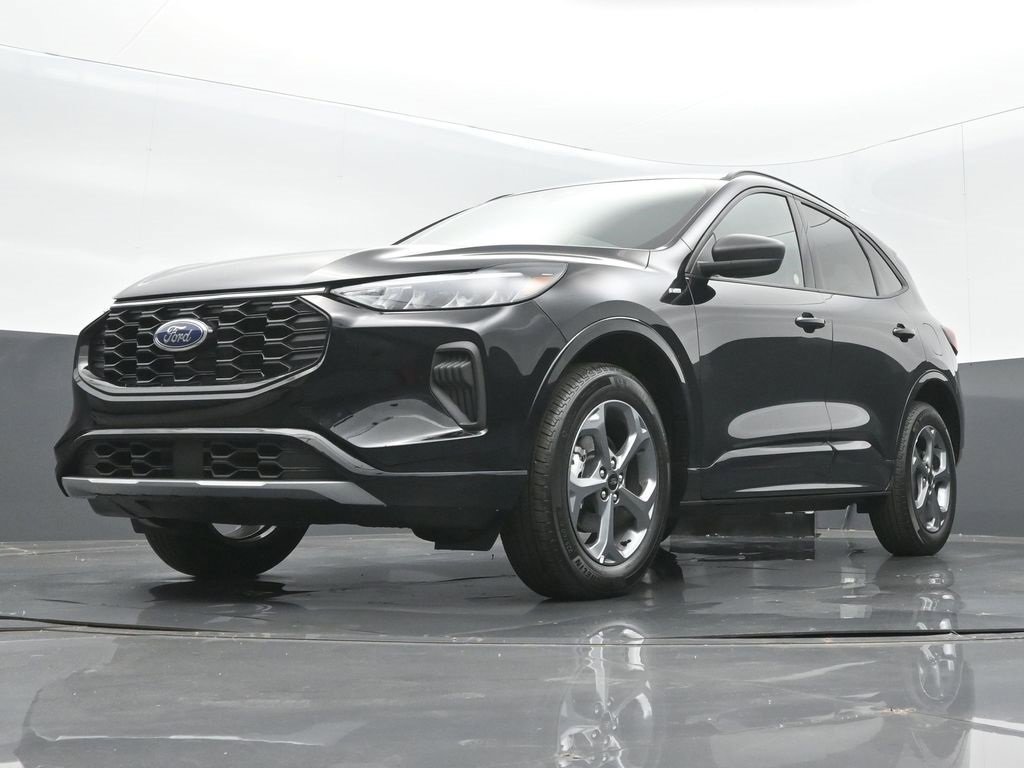 Used 2024 Ford Escape ST-Line image 8