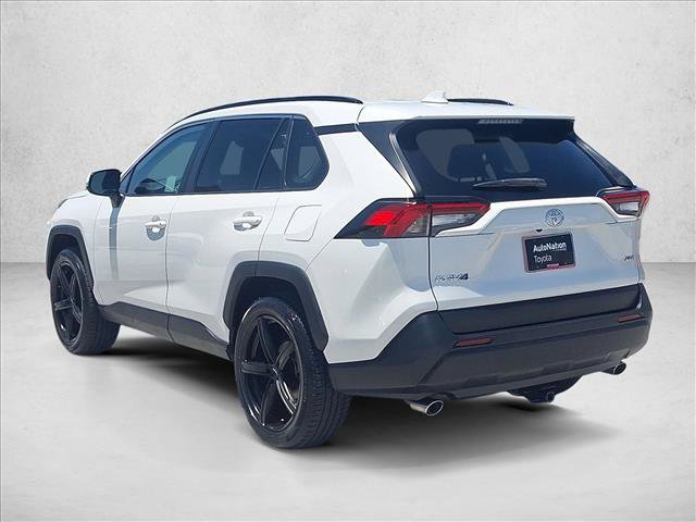 Used 2021 Toyota RAV4 XLE Premium FWD image 8