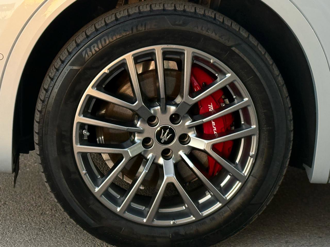 Used 2023 Maserati Grecale GT AWD/4WD image 8