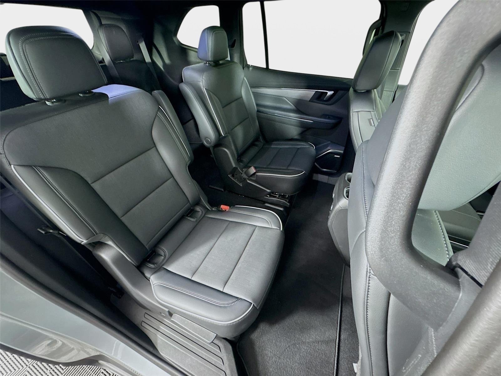 New 2026 Buick Enclave Preferred w/ Power Package FWD image 28