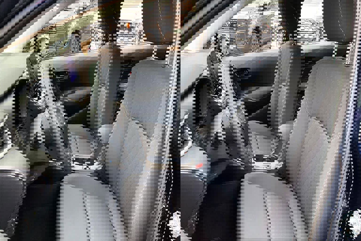 Used 2026 Toyota Corolla LE image 8