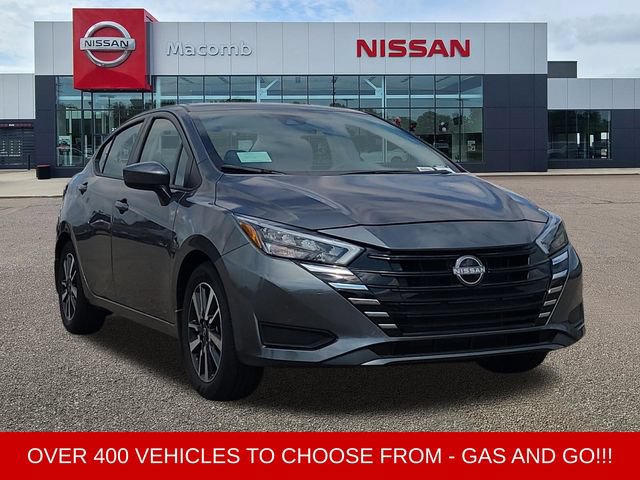 New 2025 Nissan Versa SV w/ Trunk Package