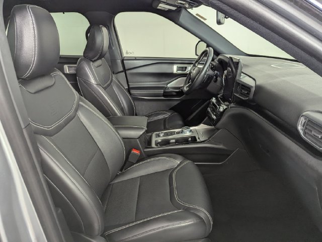 Used 2023 Ford Explorer ST w/ Technology Package AWD/4WD image 22