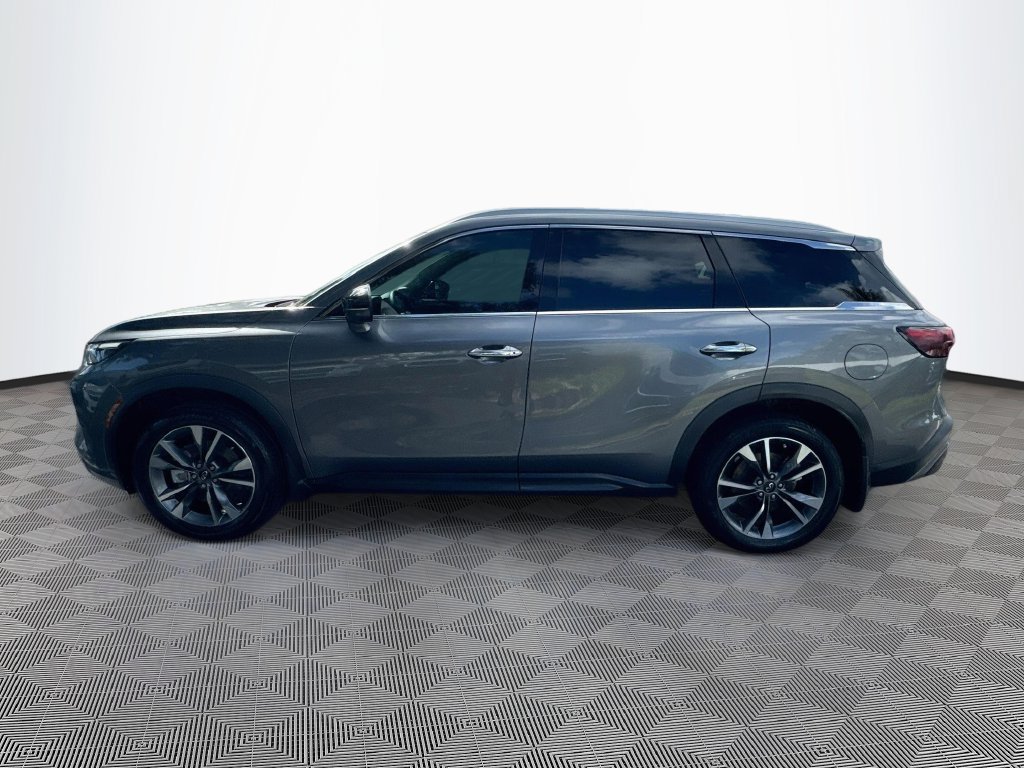 Certified 2023 INFINITI QX60 Luxe w/ Vision Package FWD image 9