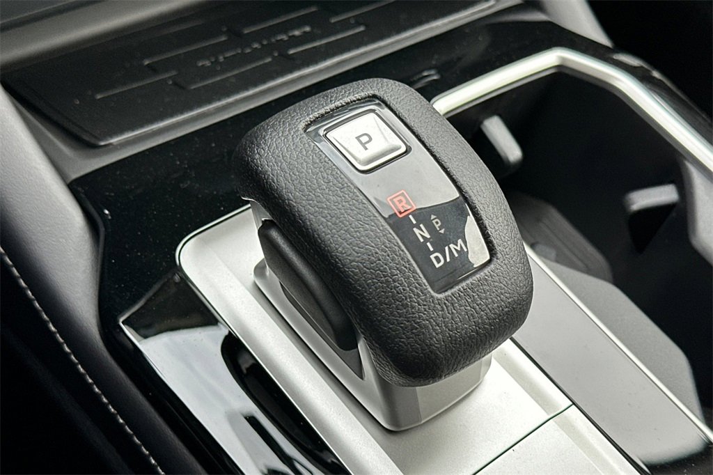 New 2025 Mitsubishi Outlander ES image 21