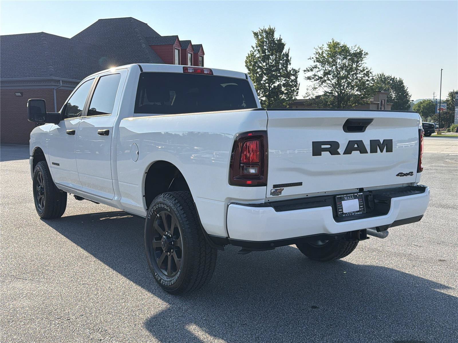 New 2026 RAM 2500 Big Horn AWD/4WD image 7