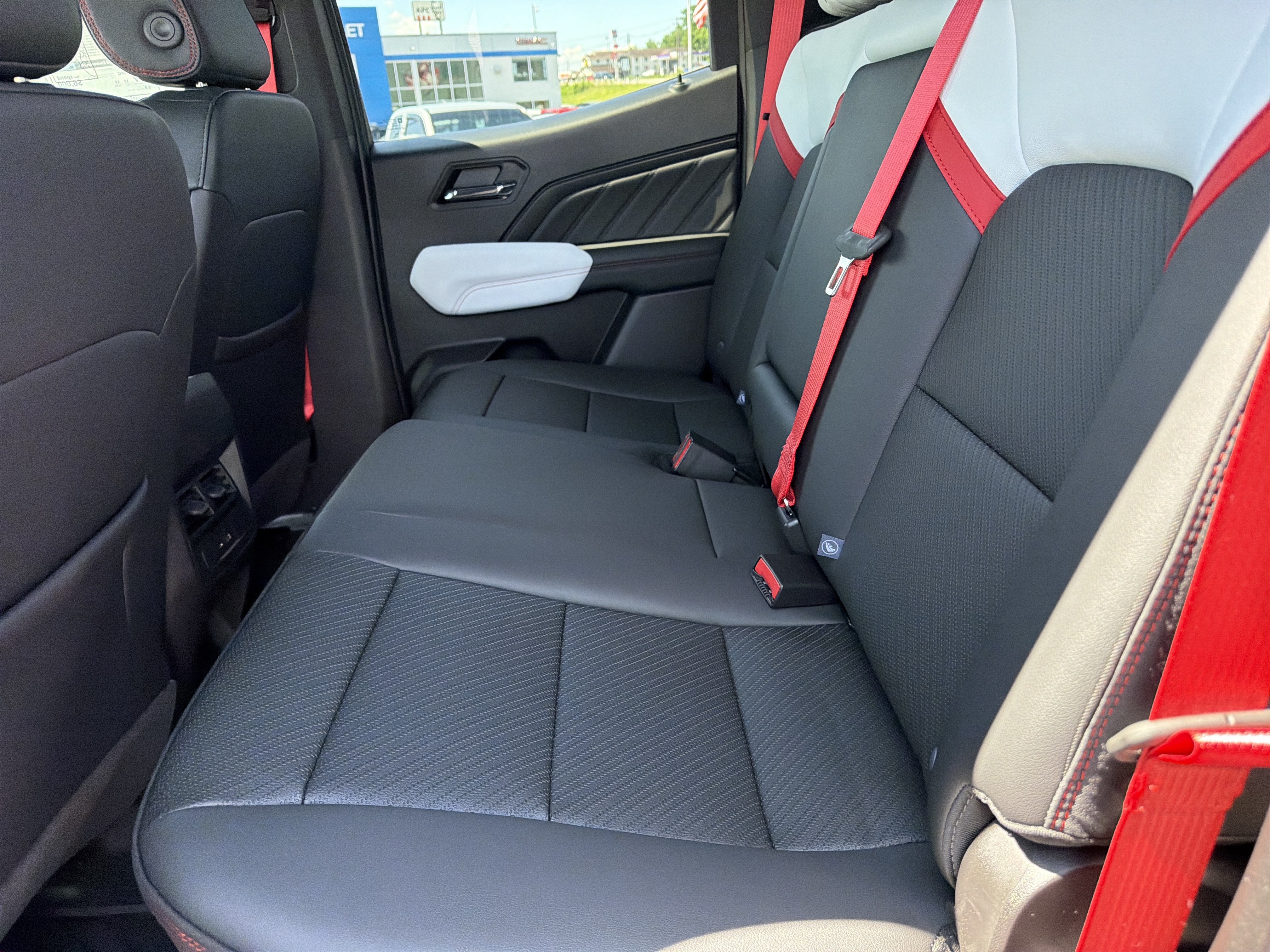 New 2026 GMC Canyon AT4X AWD/4WD image 13