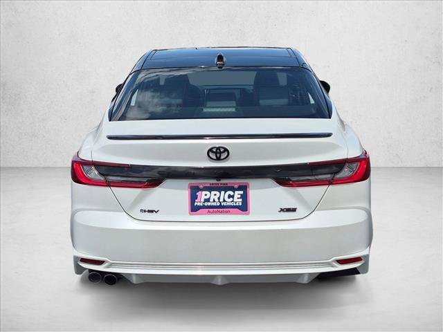 Used 2025 Toyota Camry XSE FWD image 7
