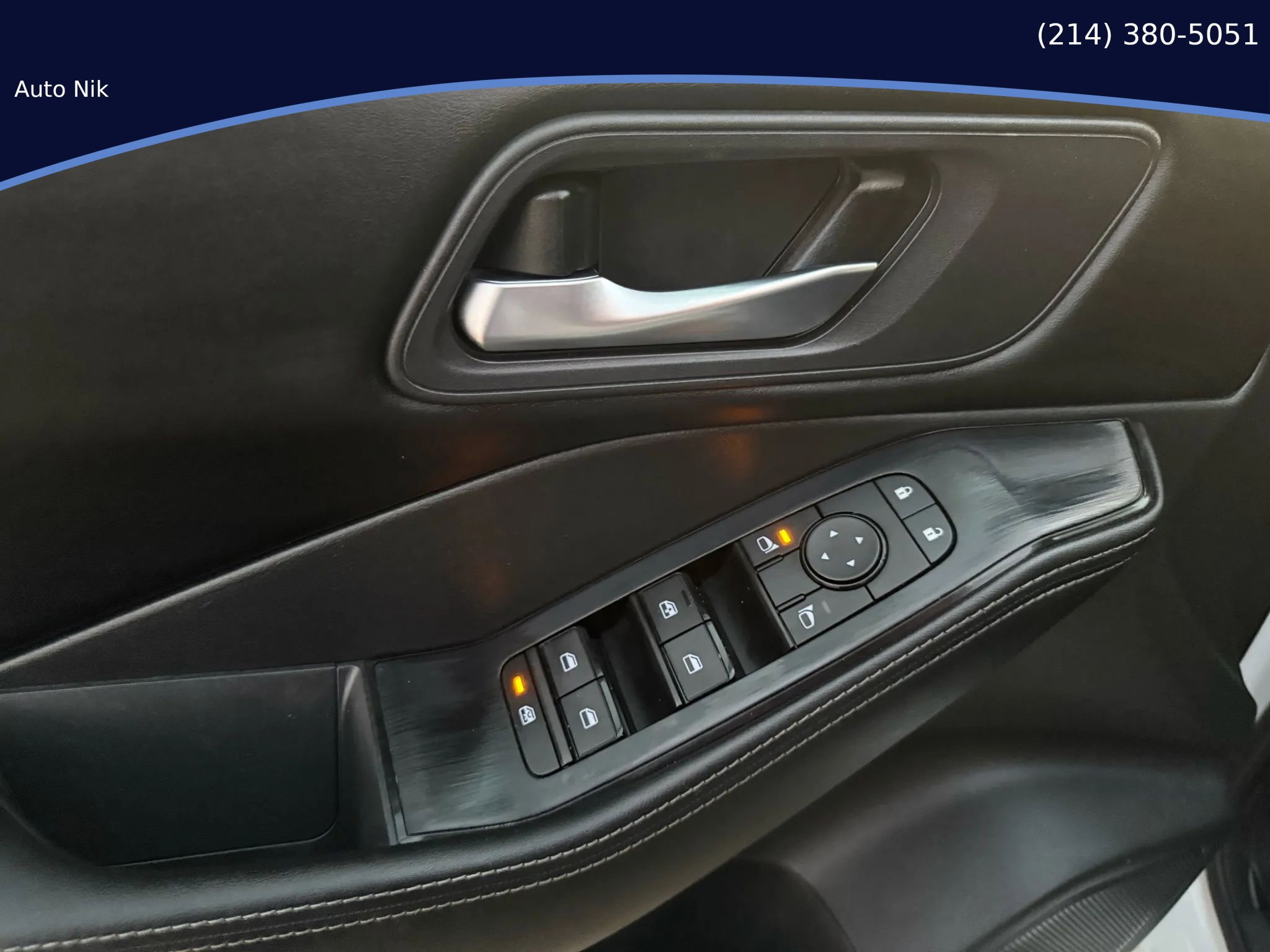 Used 2024 Nissan Rogue SV image 39