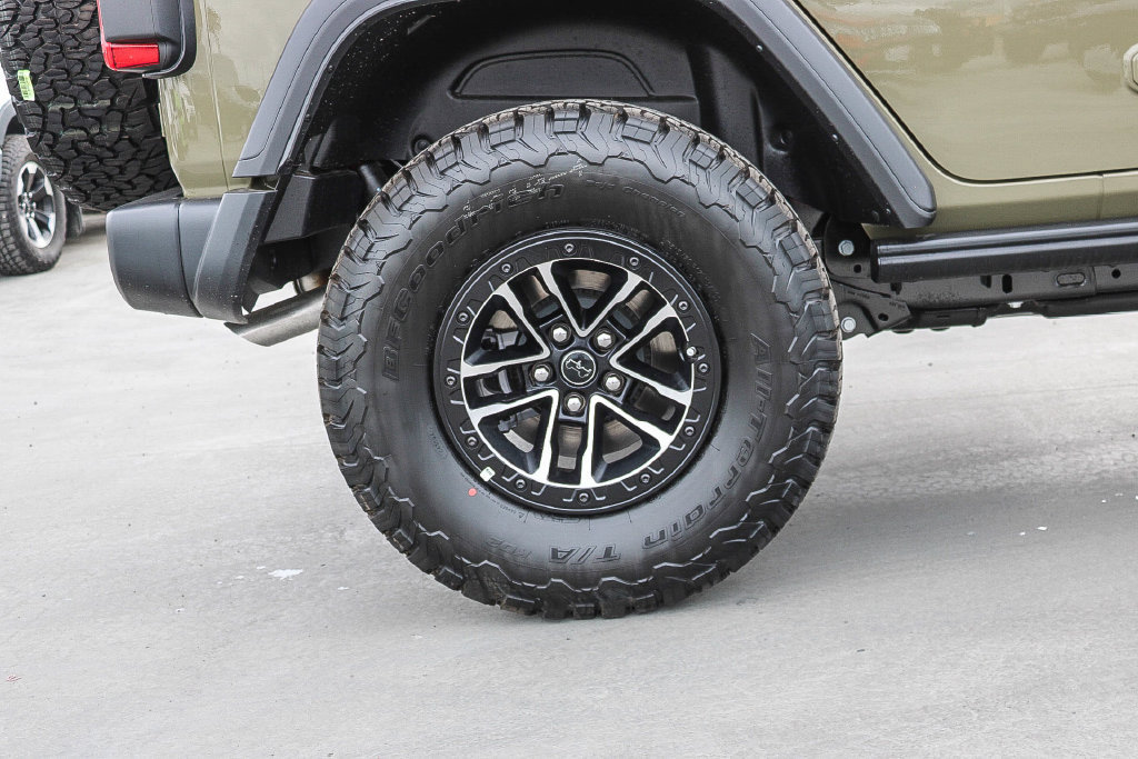 New 2026 Jeep Wrangler Unlimited Sport AWD/4WD image 12