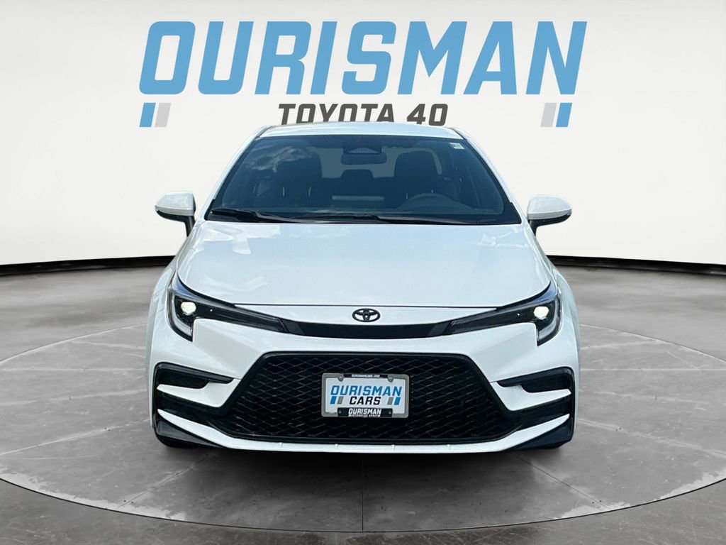 New 2026 Toyota Corolla SE FWD image 2