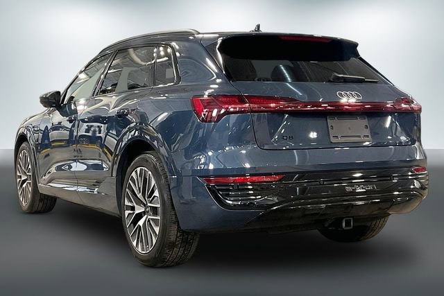 Certified 2024 Audi Q8 e-tron Premium Plus w/ Premium Plus Package image 12