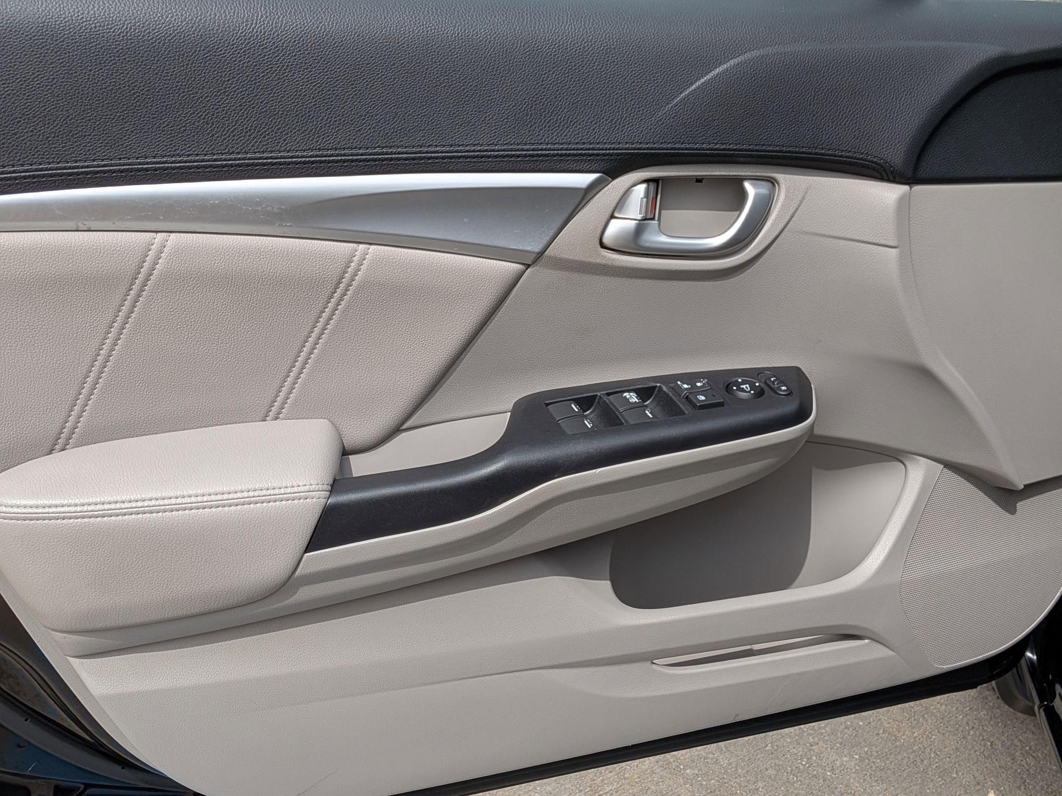 Used 2013 Honda Civic EX-L image 12