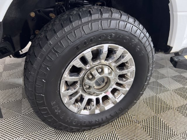 Used 2022 Ford F250 XLT w/ XLT Premium Package AWD/4WD image 24