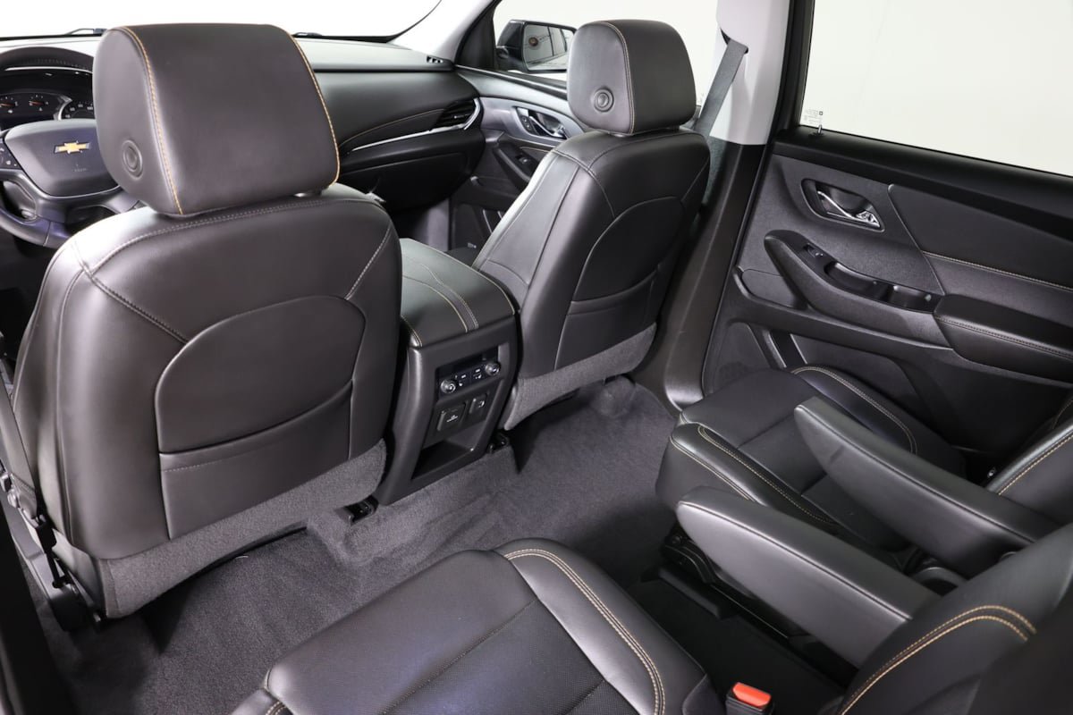 Used 2020 Chevrolet Traverse Premier w/ Redline Edition AWD/4WD image 54