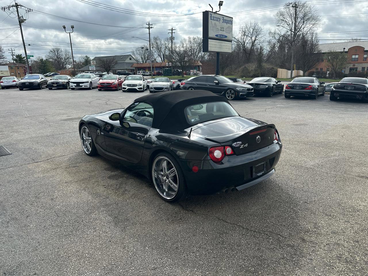 Used 2005 BMW Z4 3.0i image 5