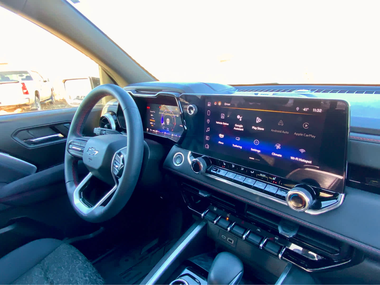 Used 2024 Chevrolet Colorado Z71 w/ Z71 Convenience Package 2 image 45