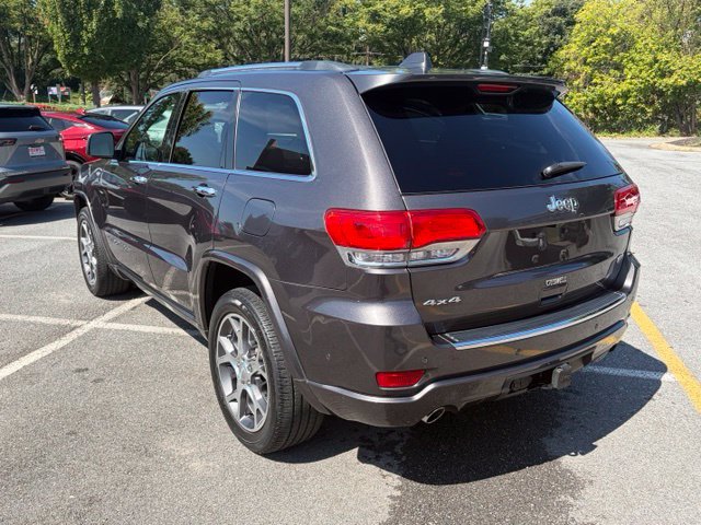Used 2021 Jeep Grand Cherokee Overland AWD/4WD image 5
