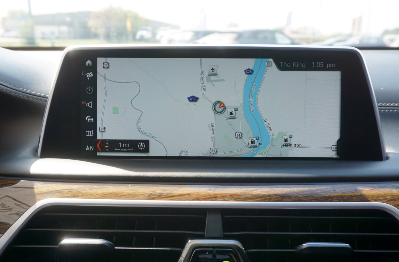 Used 2018 BMW 750i xDrive image 13