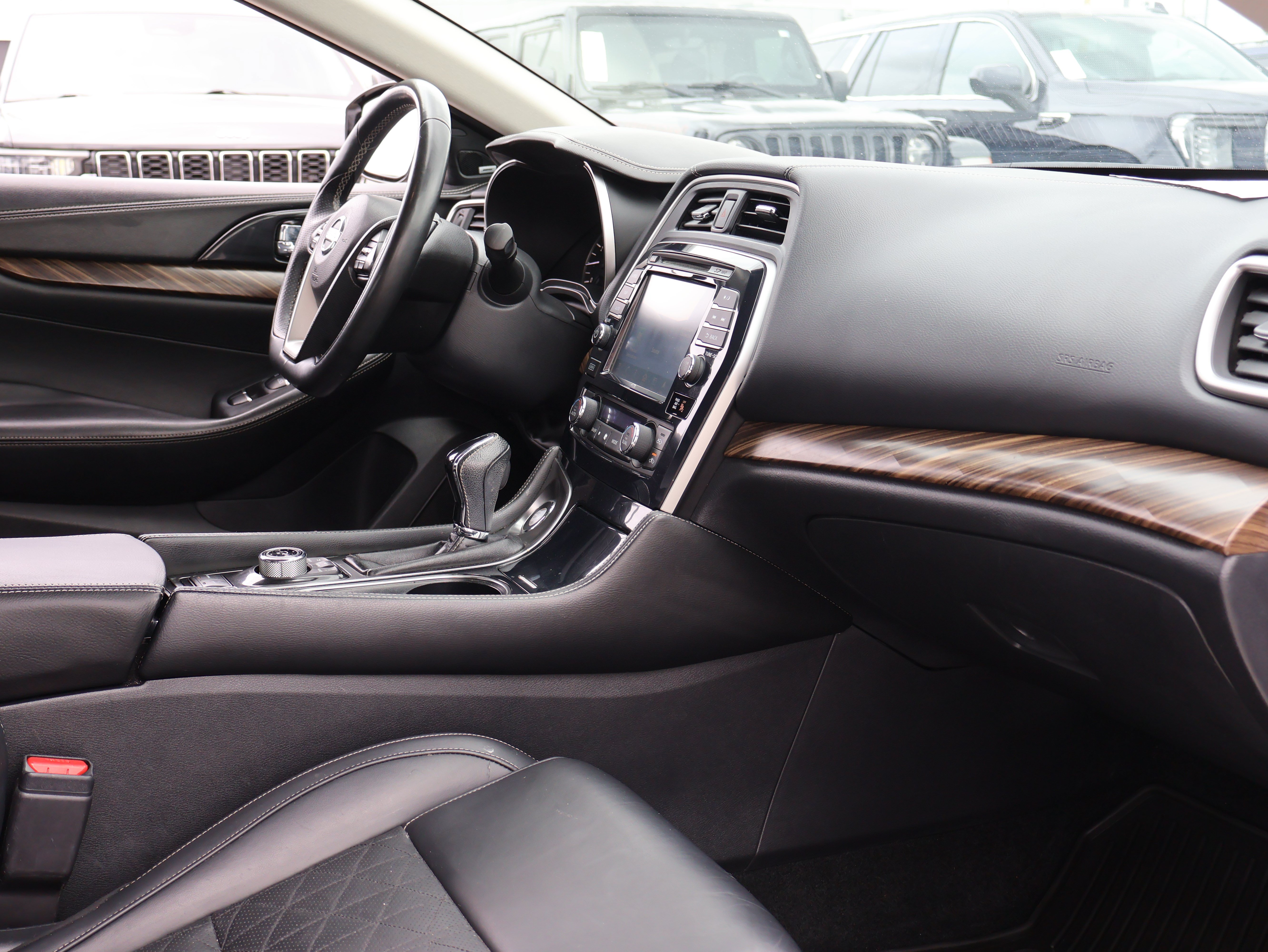 Used 2018 Nissan Maxima Platinum FWD image 9