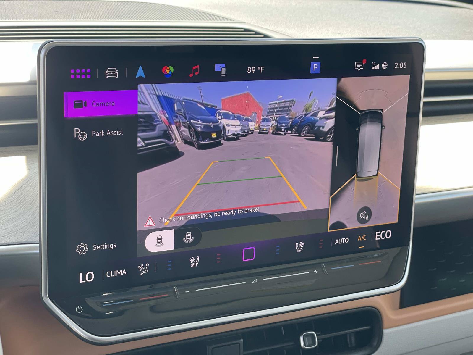Certified 2025 Volkswagen ID. Buzz 1st Edition RWD image 17
