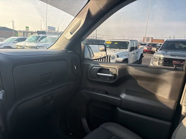 Used 2024 Chevrolet Silverado 1500 Custom Trail Boss w/ LPO, Dark Essentials Package image 21