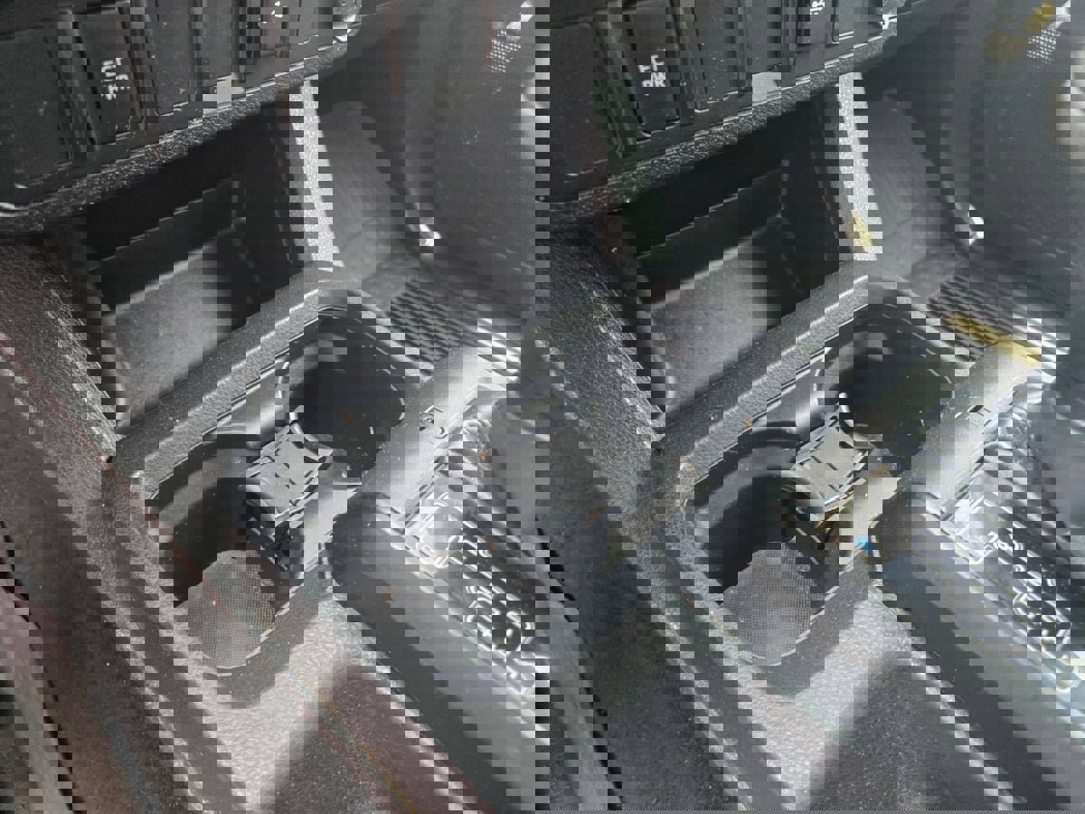 Used 2022 Toyota Tacoma SR image 19