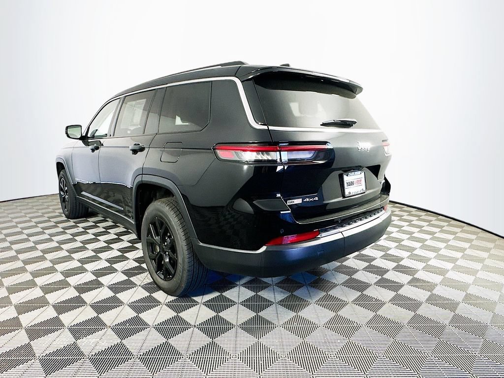 Certified 2023 Jeep Grand Cherokee L Limited AWD/4WD image 8
