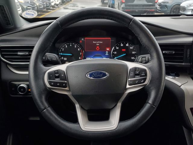 Certified 2022 Ford Explorer XLT w/ Equipment Group 202A image 30