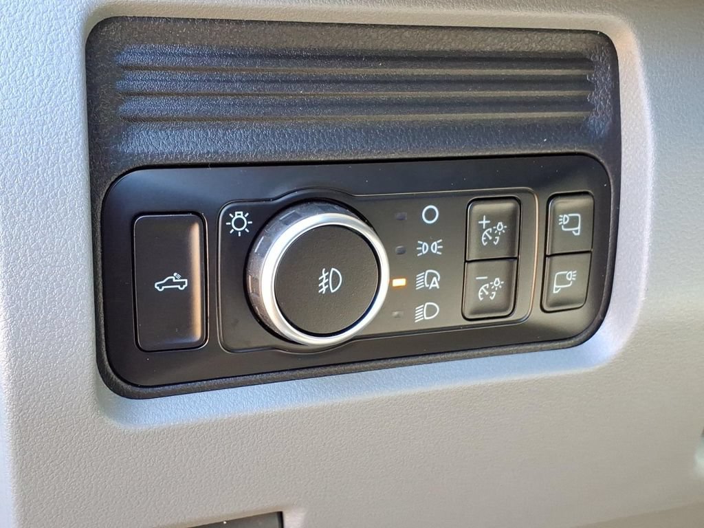 New 2027 Ford F350 XLT w/ 360-Degree Camera Package AWD/4WD image 21