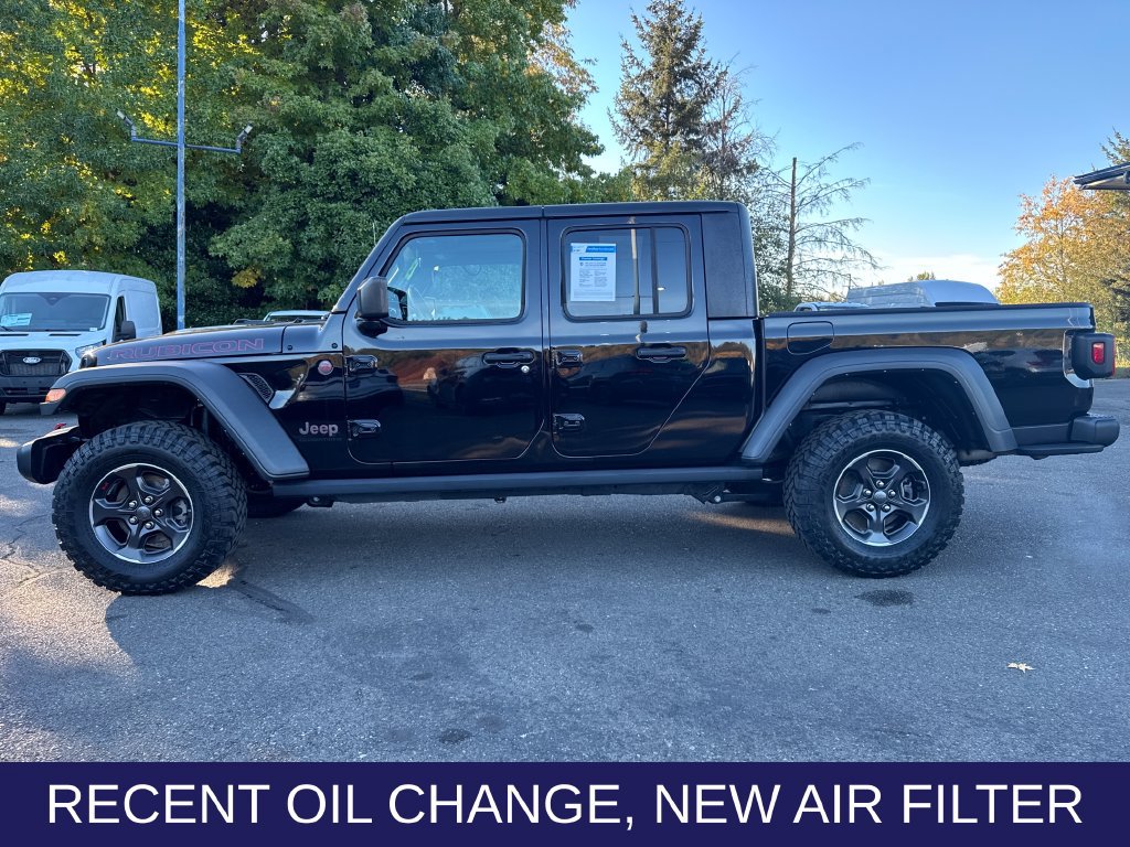 Used 2023 Jeep Gladiator Rubicon w/ Cold Weather Group AWD/4WD image 2