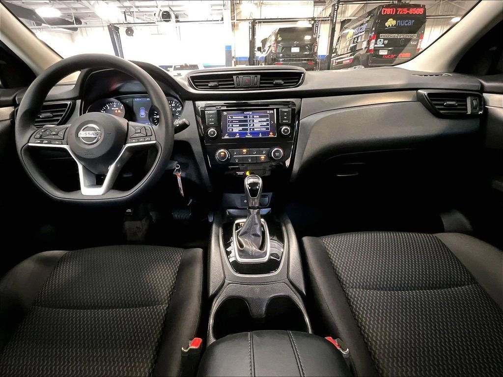 Used 2019 Nissan Rogue Sport S w/ Appearance Package AWD/4WD image 22