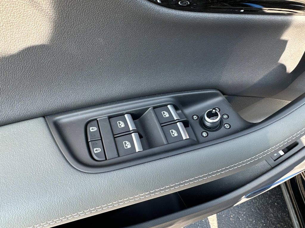 New 2025 Audi Q7 3.0T Premium Plus image 13