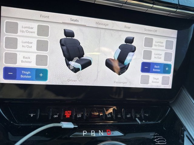 Used 2023 Jeep Grand Wagoneer Series III image 17