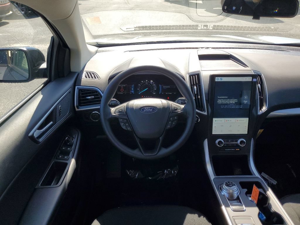 New 2024 Ford Edge SE w/ Black Appearance Package AWD/4WD image 27