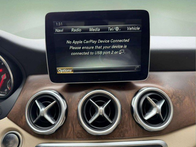 Used 2018 Mercedes-Benz GLA 250 4MATIC image 13