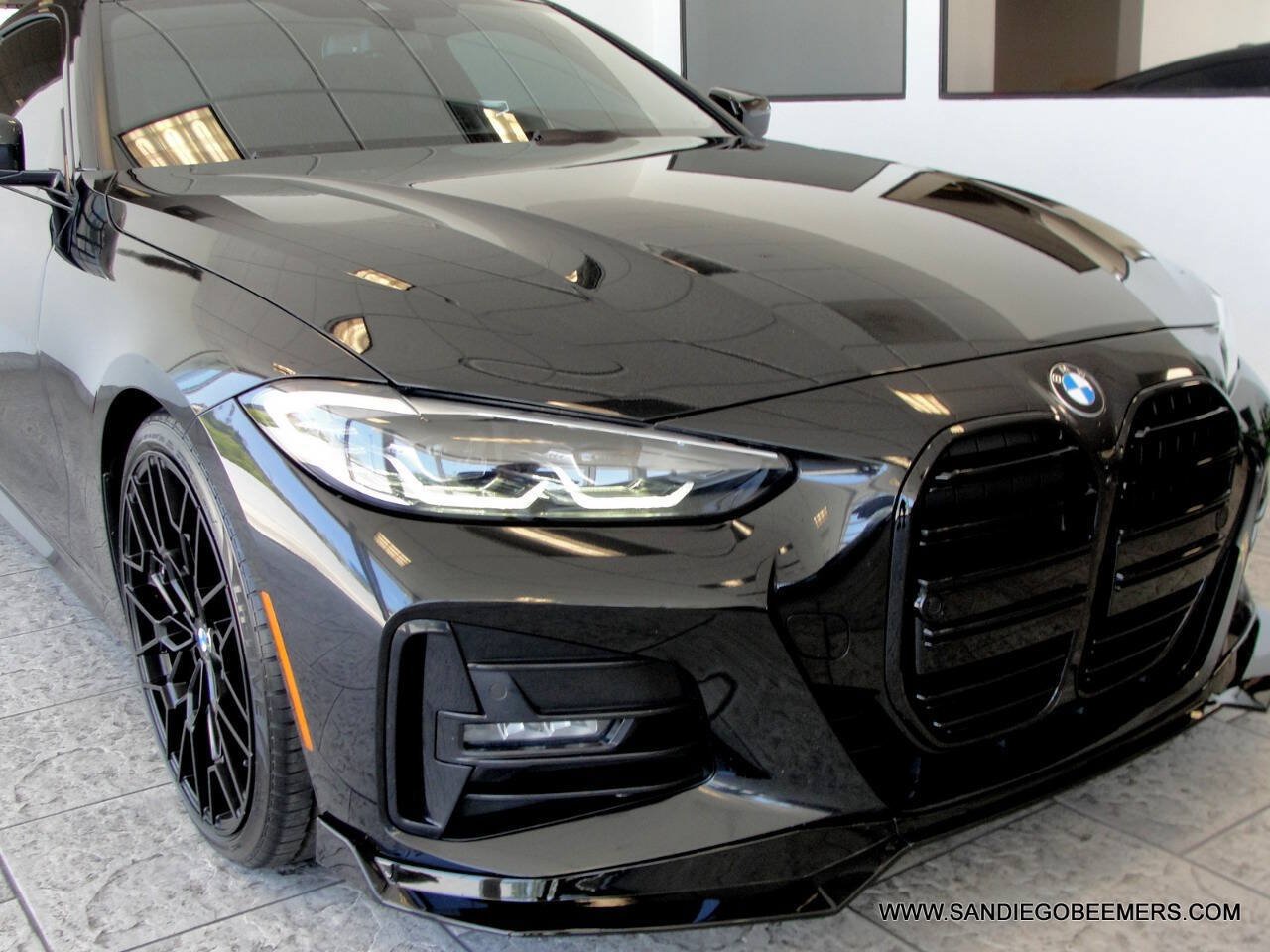 Used 2021 BMW 430i Coupe w/ M Sport Package RWD image 43