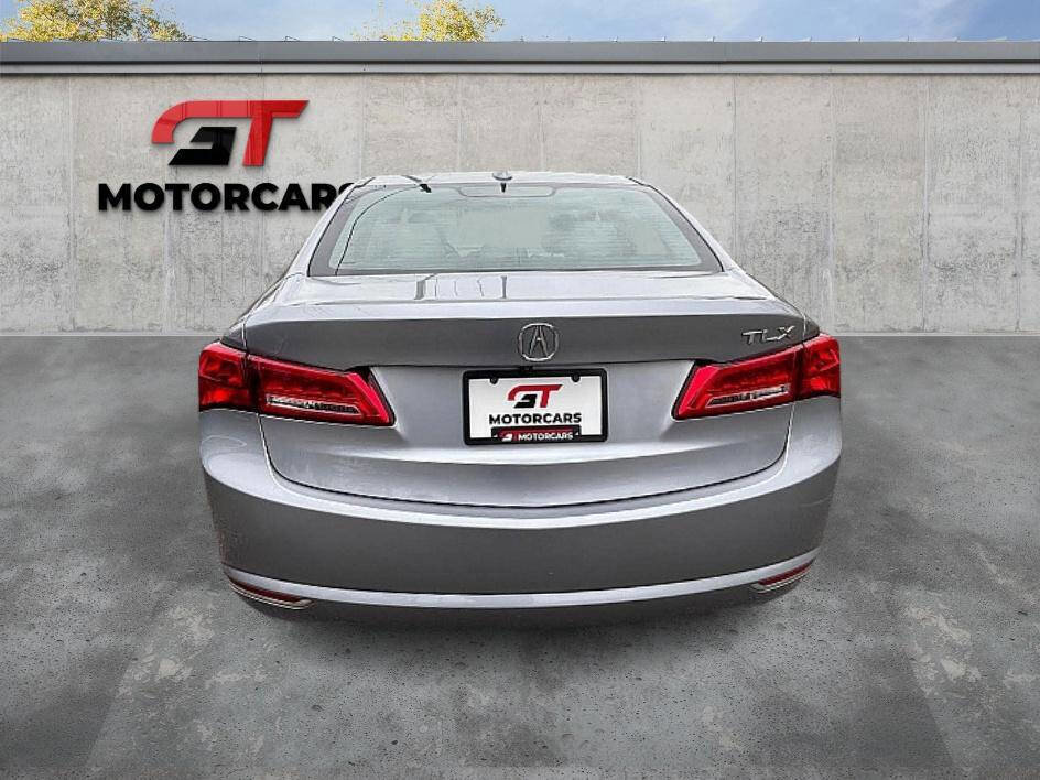 Used 2019 Acura TLX image 4