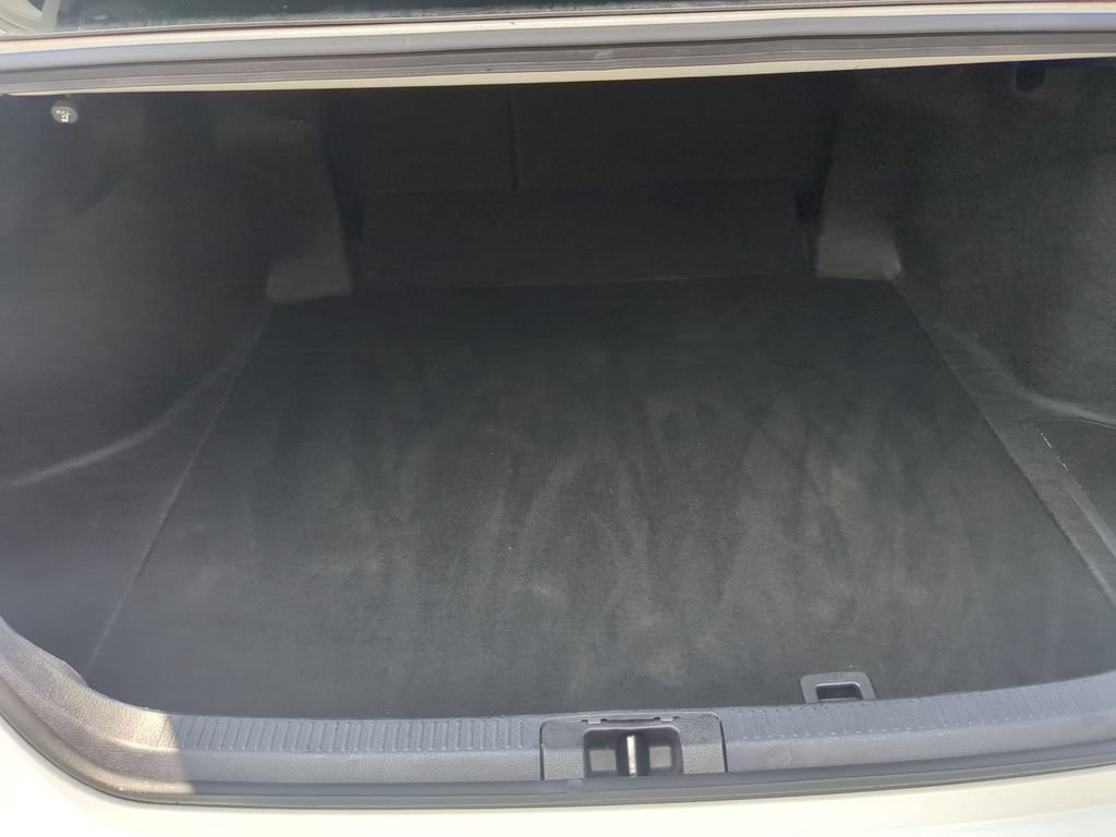 Used 2025 Toyota Camry LE FWD image 29