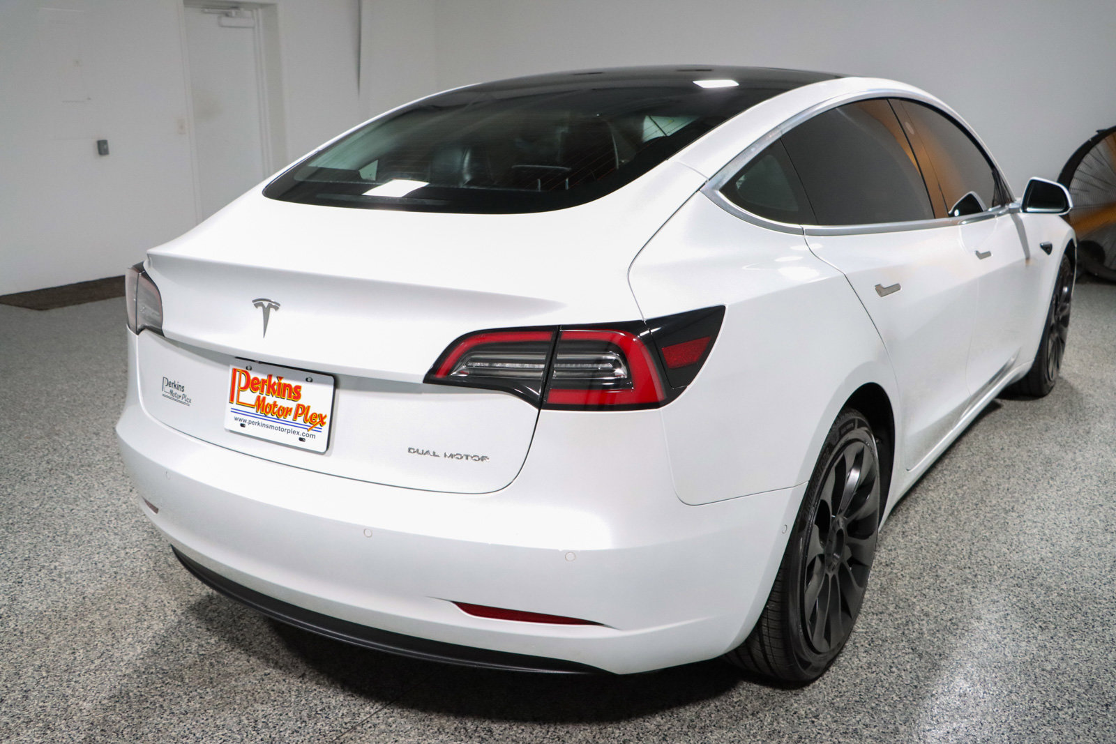 Used 2020 Tesla Model 3 Long Range AWD/4WD image 7