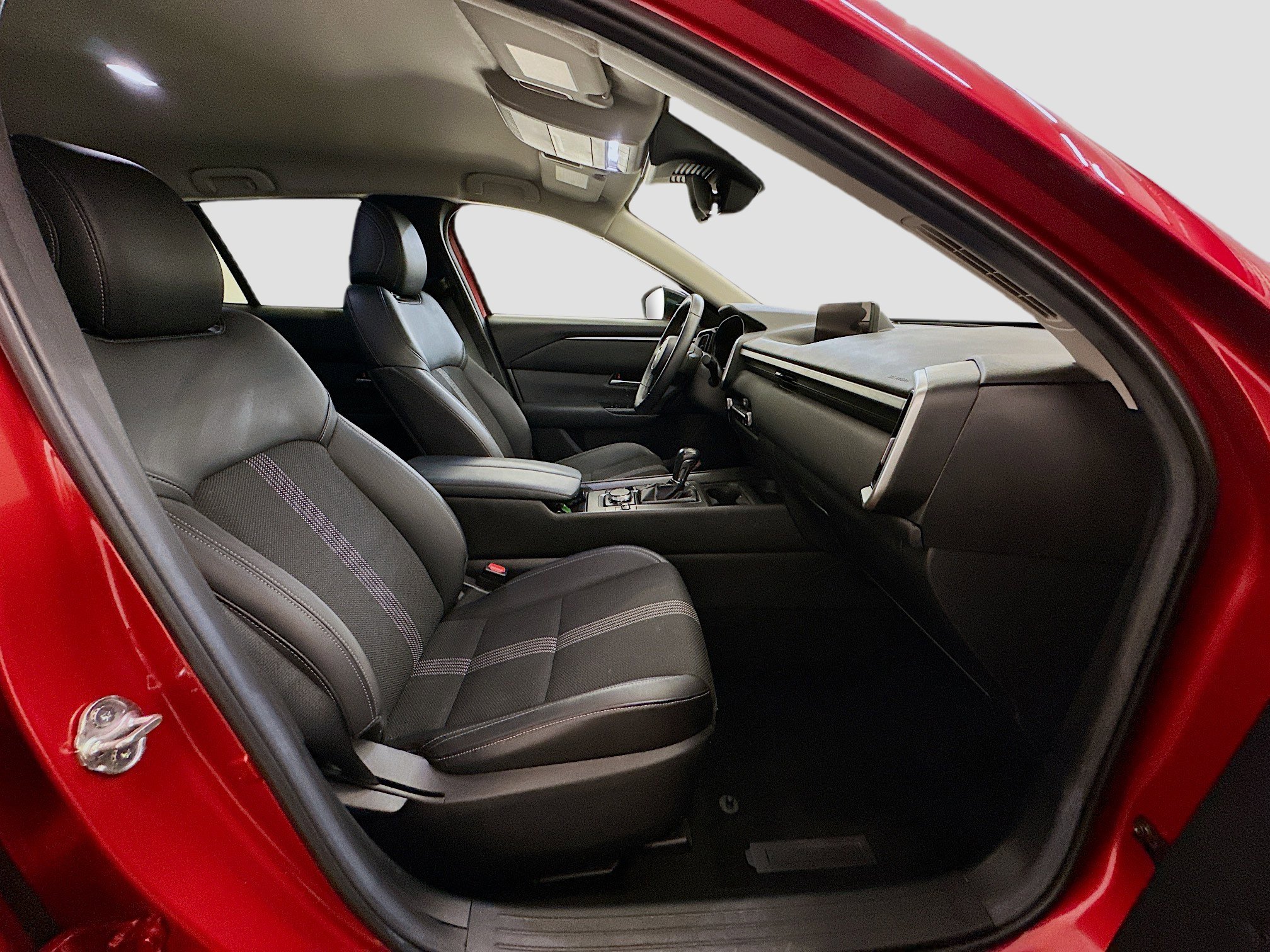 Used 2025 MAZDA CX-50 AWD 2.5 S w/ Preferred Package image 33