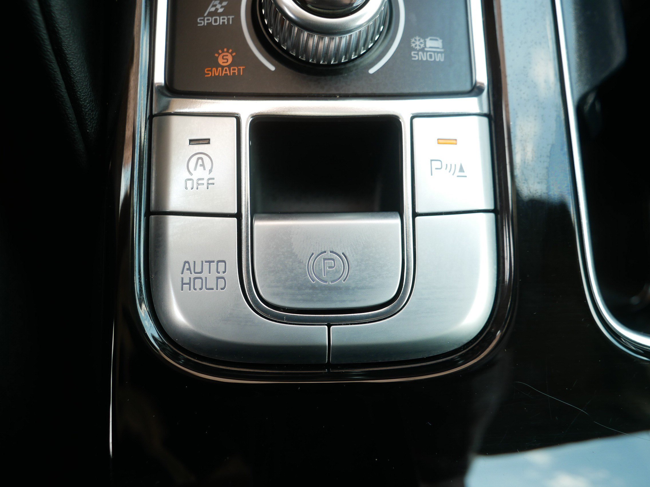 Certified 2024 Kia Telluride S w/ S Sunroof Package AWD/4WD image 31