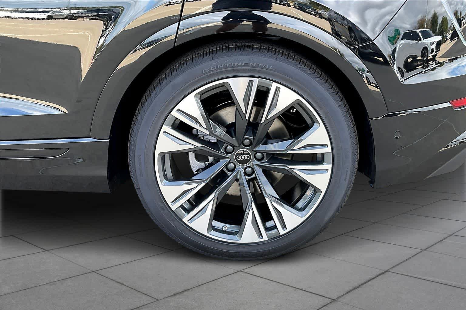 New 2026 Audi Q8 Premium Plus AWD/4WD image 11