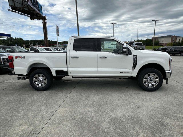 New 2025 Ford F250 Lariat w/ Lariat Ultimate Package AWD/4WD image 8