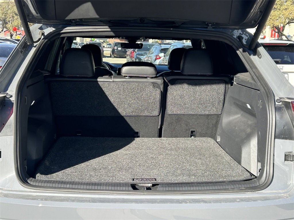 Used 2024 Volkswagen Atlas Cross Sport SEL image 15